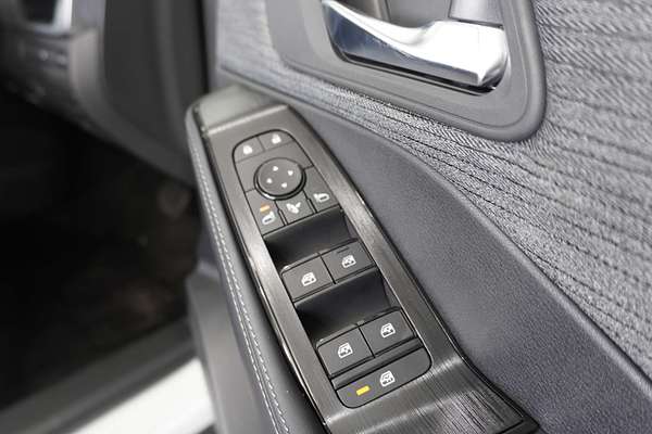 2025 Nissan X-TRAIL ST T33