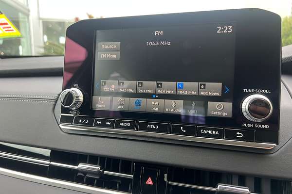 2024 Mitsubishi Outlander ES ZM