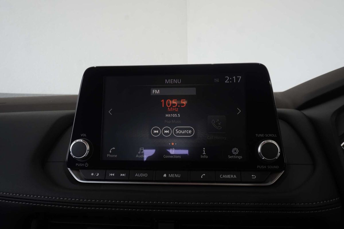 2025 Nissan X-TRAIL ST T33