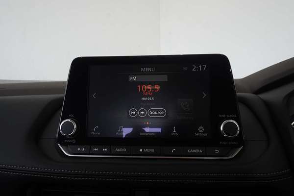 2025 Nissan X-TRAIL ST T33