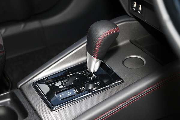 2024 Mitsubishi ASX GSR XD