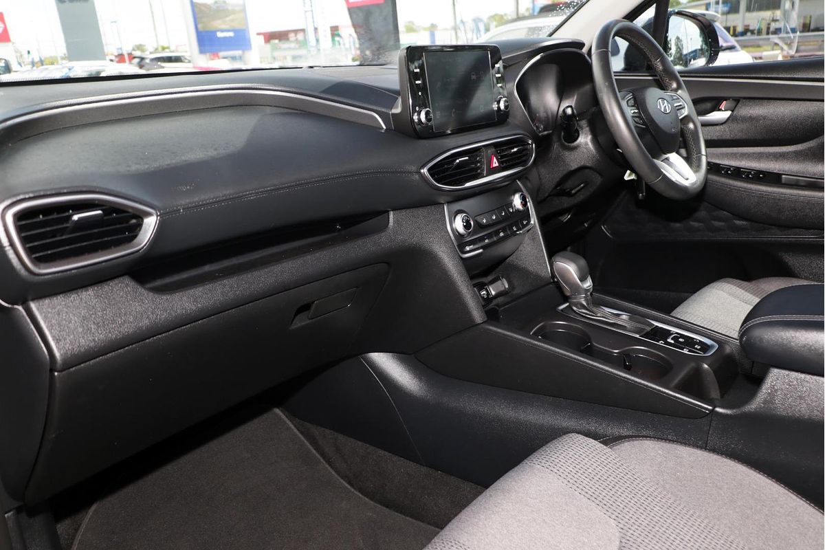 2021 Hyundai Santa Fe Active TM.V3