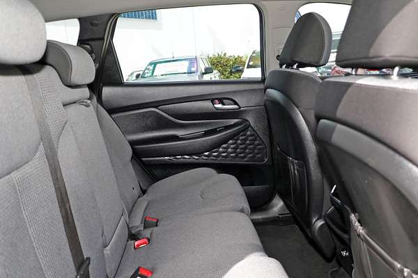 2021 Hyundai Santa Fe Active TM.V3