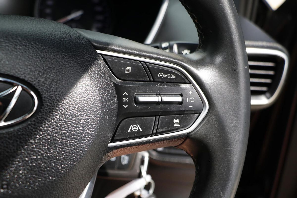 2021 Hyundai Santa Fe Active TM.V3