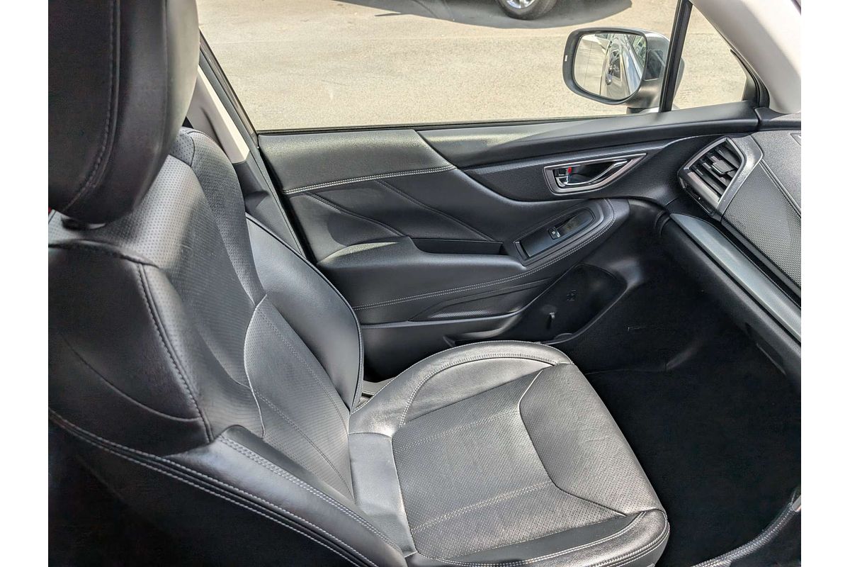 2020 Subaru Forester 2.5i S5