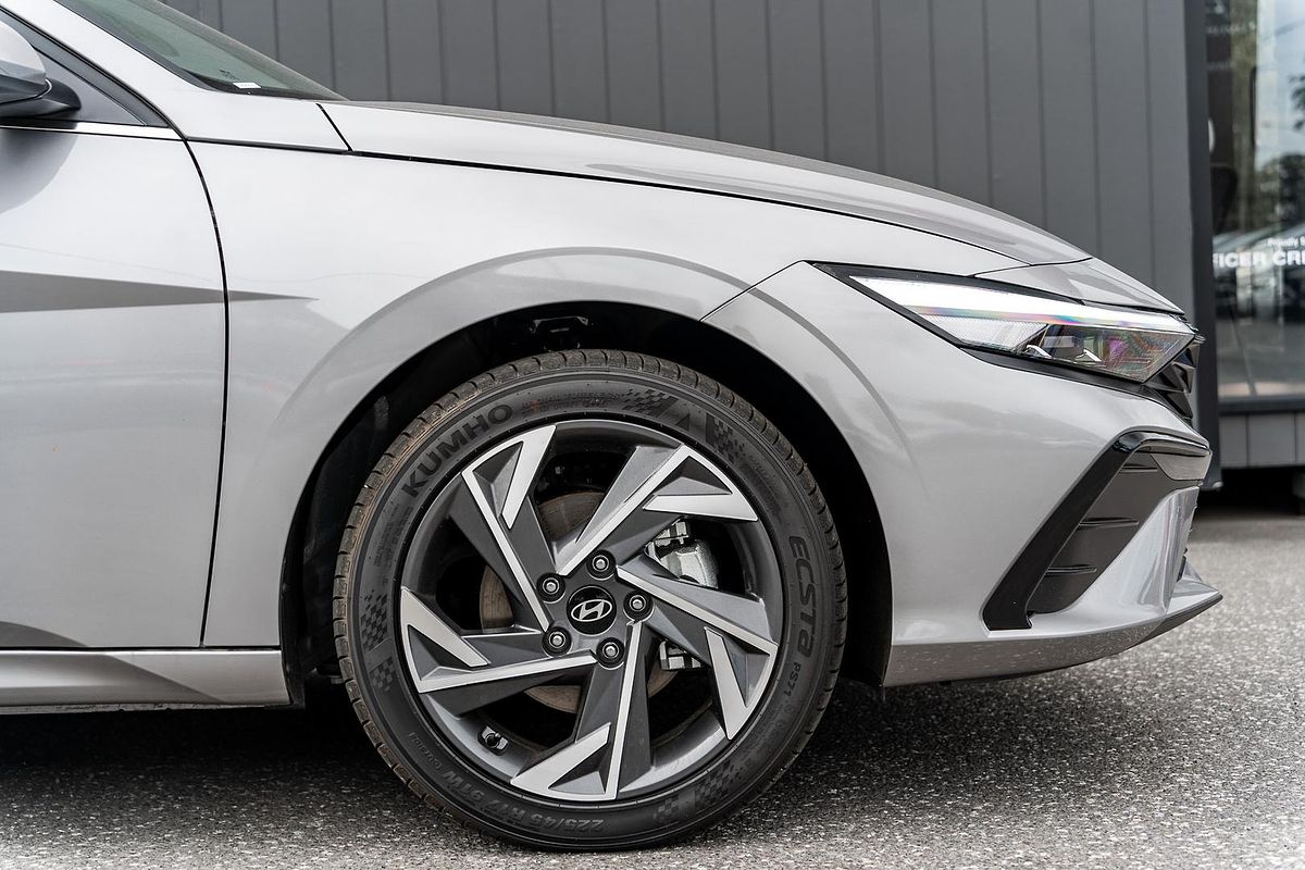2024 Hyundai i30 Premium CN7.V2