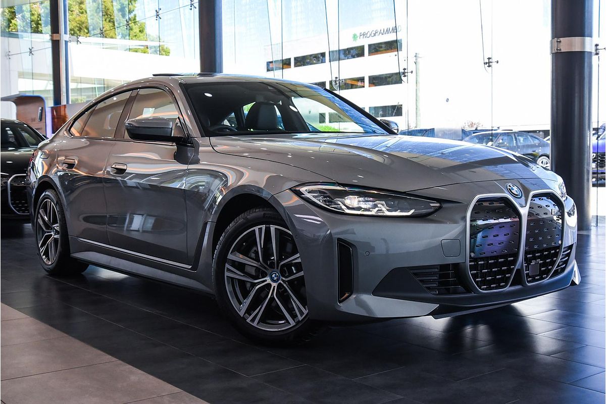 2023 BMW i4 eDrive35 G26