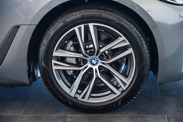 2023 BMW i4 eDrive35 G26
