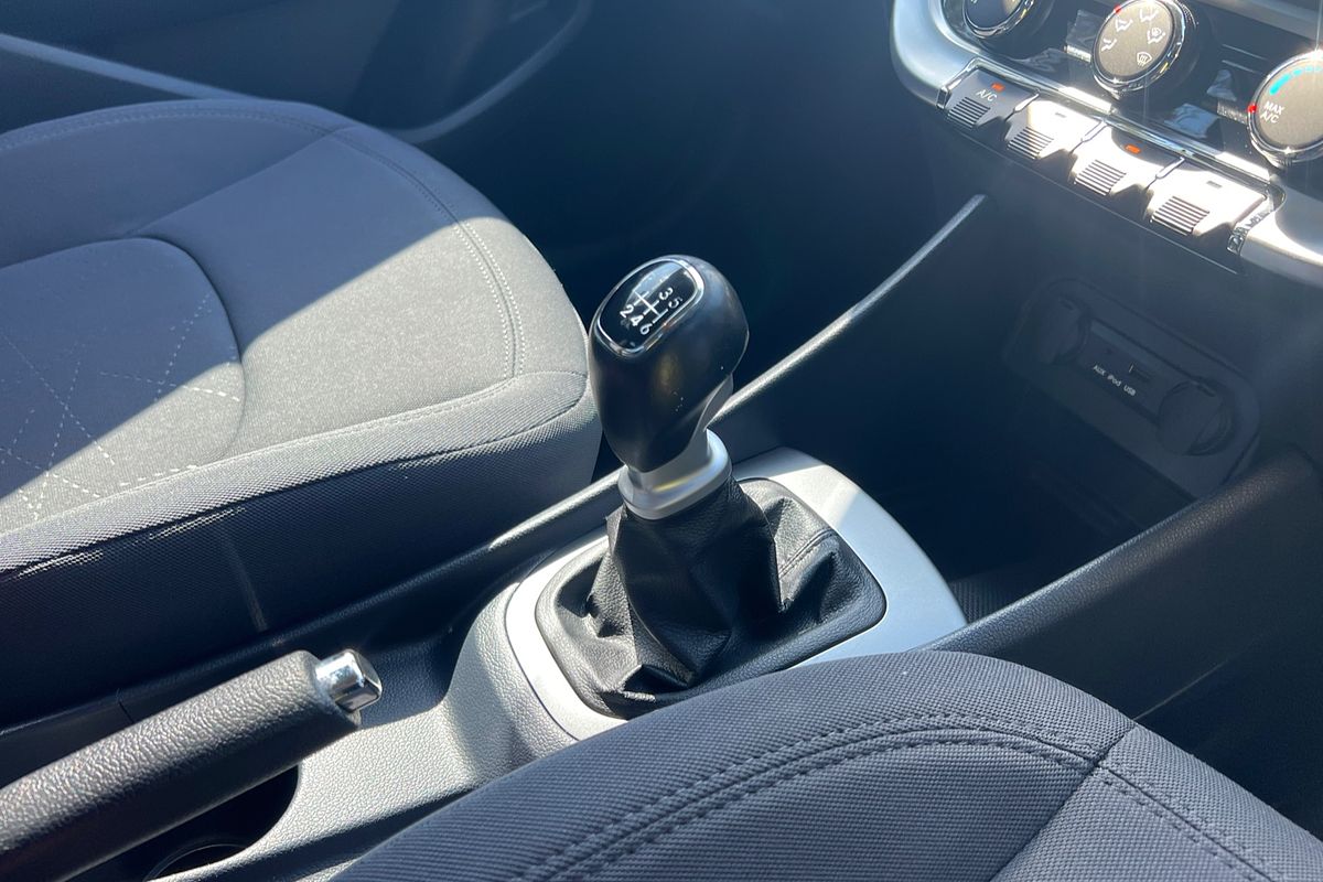 2014 Kia Rio Si UB