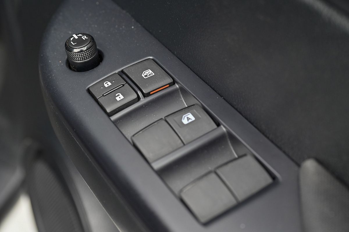 2023 Toyota Hilux SR GUN126R 4X4