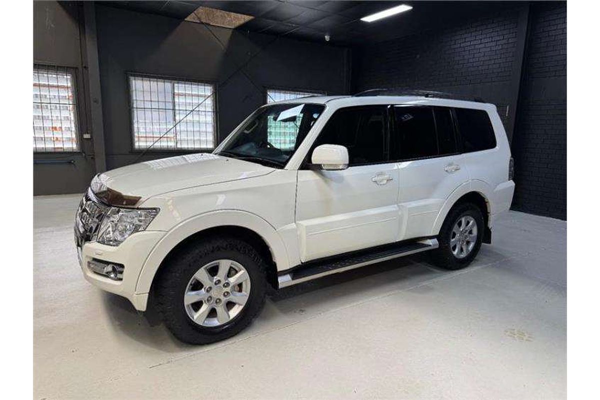 2021 Mitsubishi Pajero GLX NX