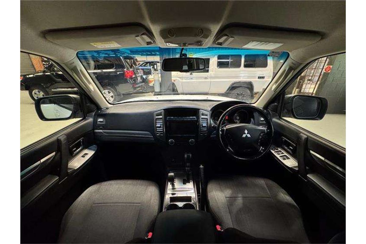 2021 Mitsubishi Pajero GLX NX