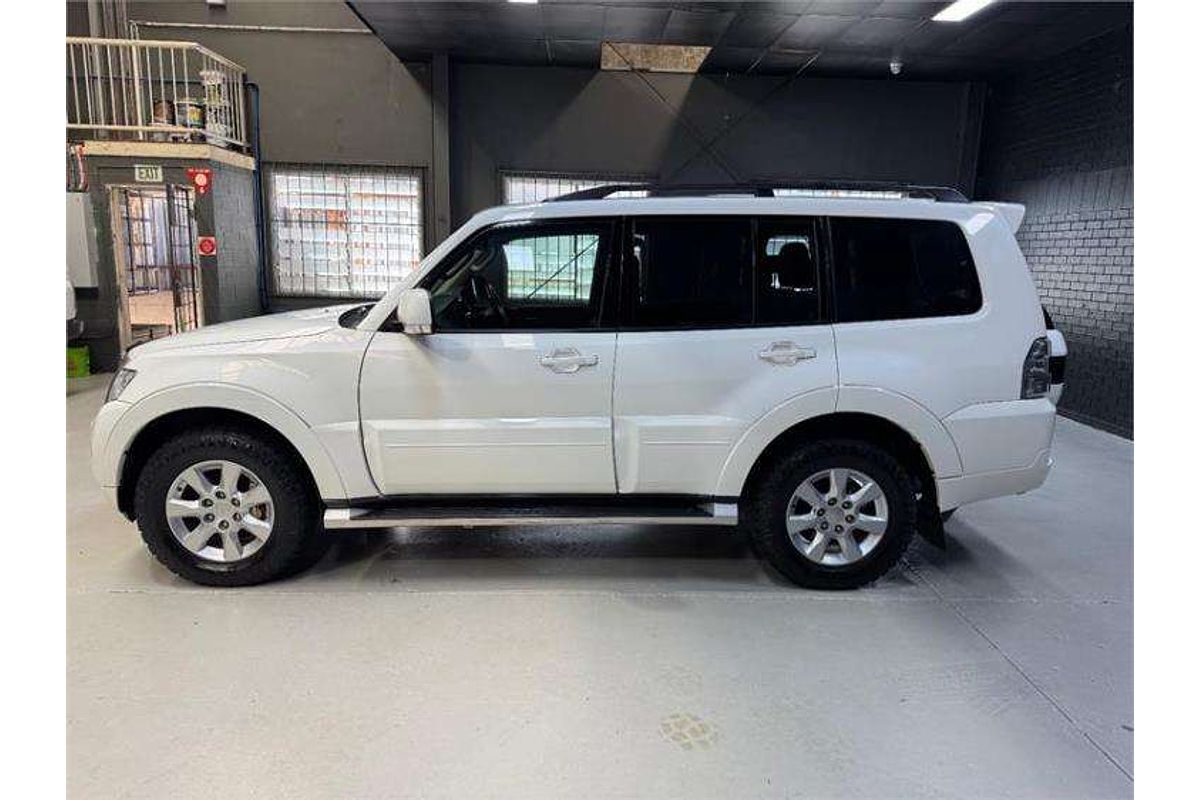 2021 Mitsubishi Pajero GLX NX