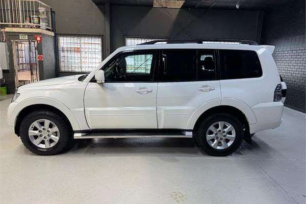 2021 Mitsubishi Pajero GLX NX