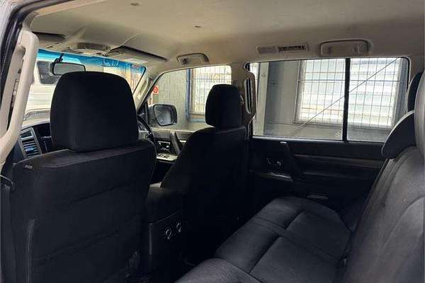 2021 Mitsubishi Pajero GLX NX