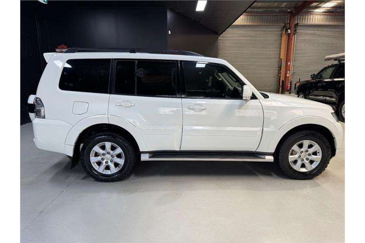 2021 Mitsubishi Pajero GLX NX