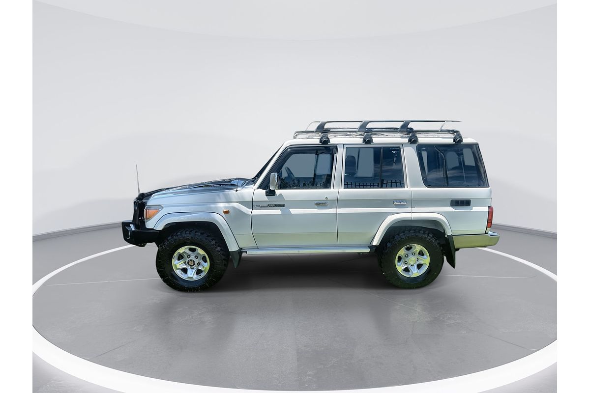 2016 Toyota Landcruiser GXL VDJ76R