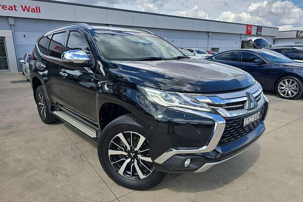 2017 Mitsubishi Pajero Sport Exceed QE