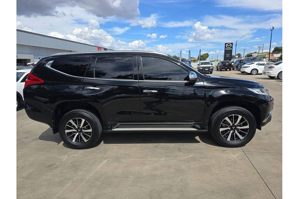 2017 Mitsubishi Pajero Sport Exceed QE