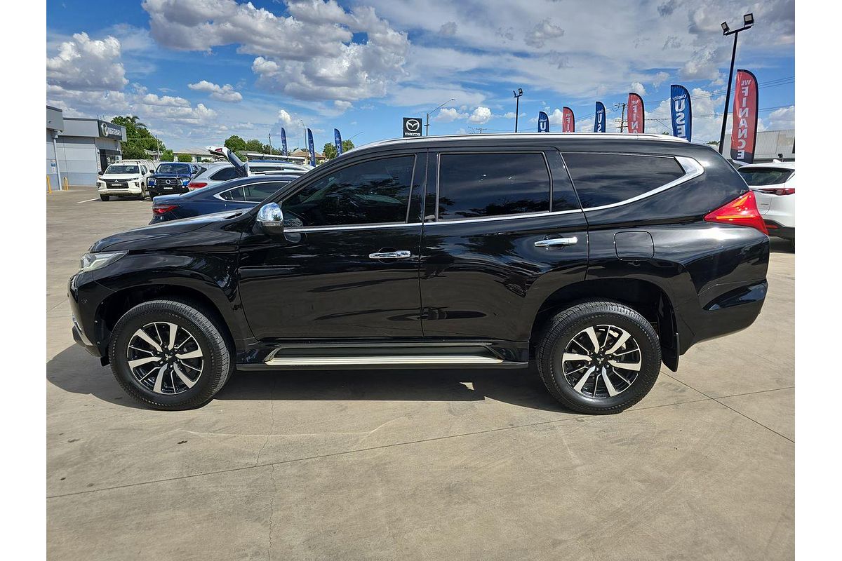 2017 Mitsubishi Pajero Sport Exceed QE