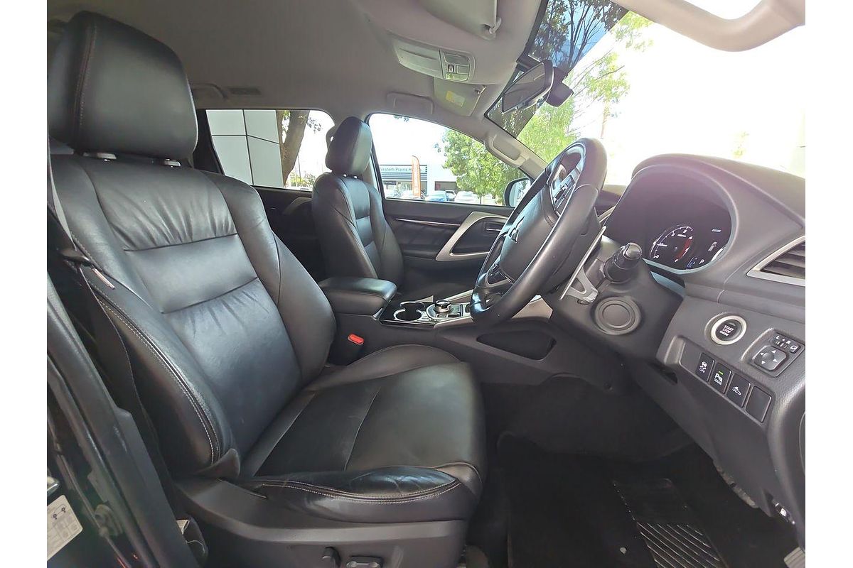 2017 Mitsubishi Pajero Sport Exceed QE