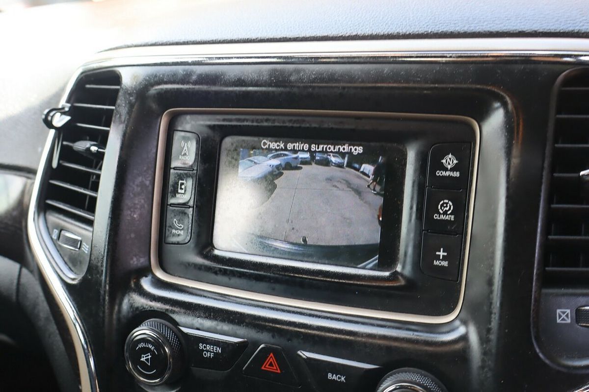 2014 Jeep Grand Cherokee Laredo (4x4) WK MY14