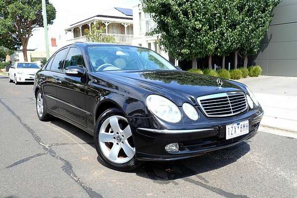 2002 Mercedes-Benz E240 Avantgarde 211