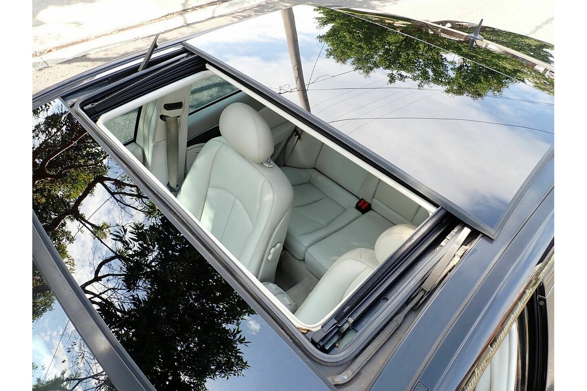 2002 Mercedes-Benz E240 Avantgarde 211