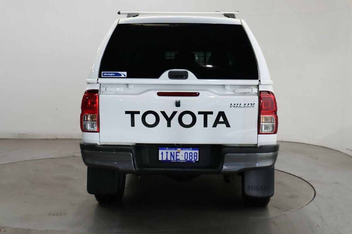 2024 Toyota Hilux SR GUN126R 4X4