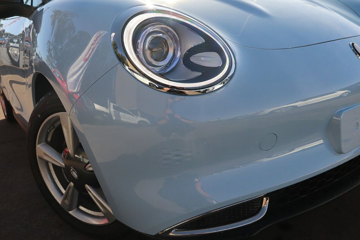 2024 GWM Ora Standard Range ES11