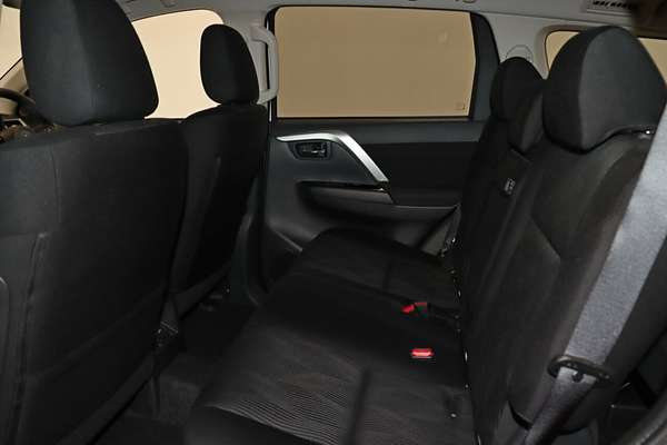2024 Mitsubishi Pajero Sport GLS QG