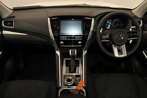 2024 Mitsubishi Pajero Sport GLS QG