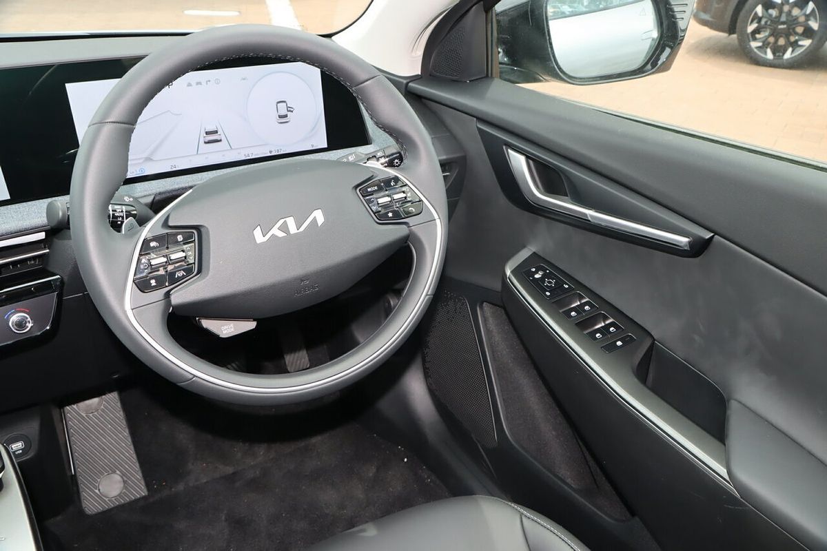 2024 Kia EV6 Air CV
