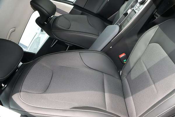 2024 Kia EV6 Air CV