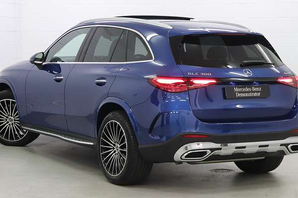 2025 Mercedes-Benz GLC-Class GLC300 X254