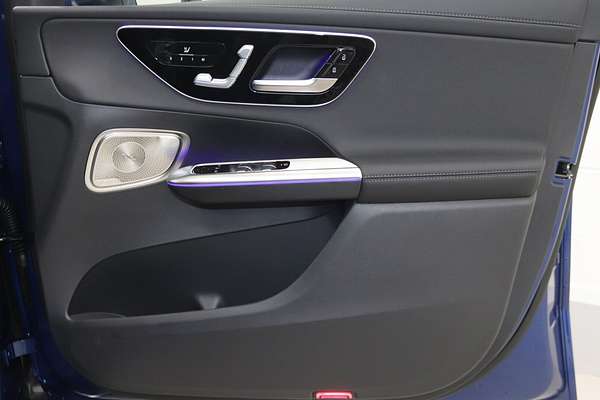 2025 Mercedes-Benz GLC-Class GLC300 X254