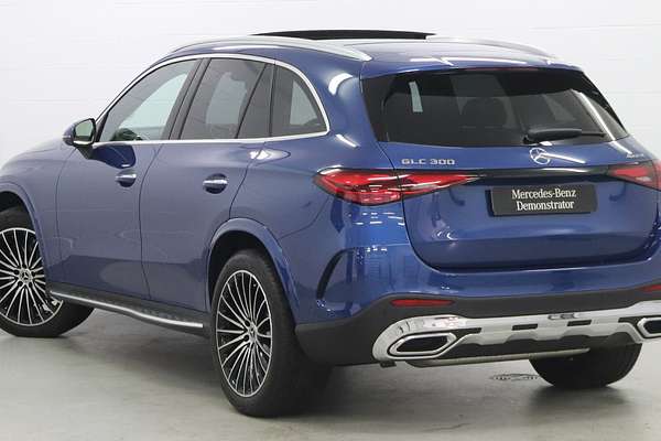 2025 Mercedes-Benz GLC-Class GLC300 X254