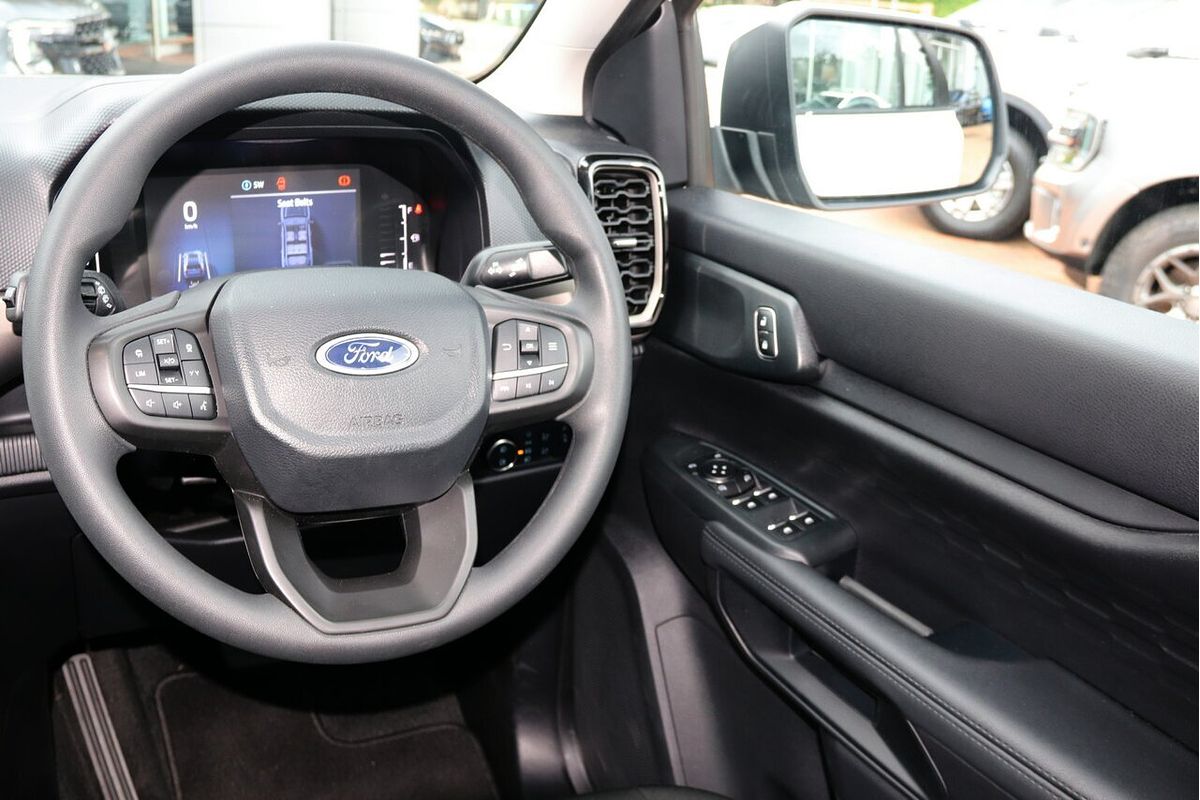 2024 Ford Everest Ambiente