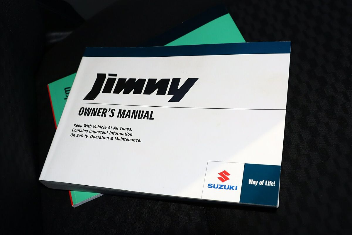2023 Suzuki Jimny GLX GJ