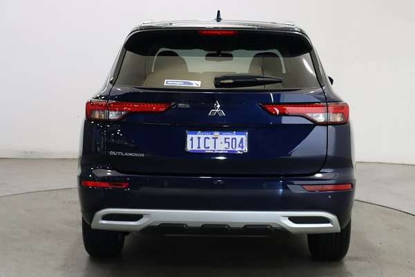 2023 Mitsubishi Outlander LS ZM