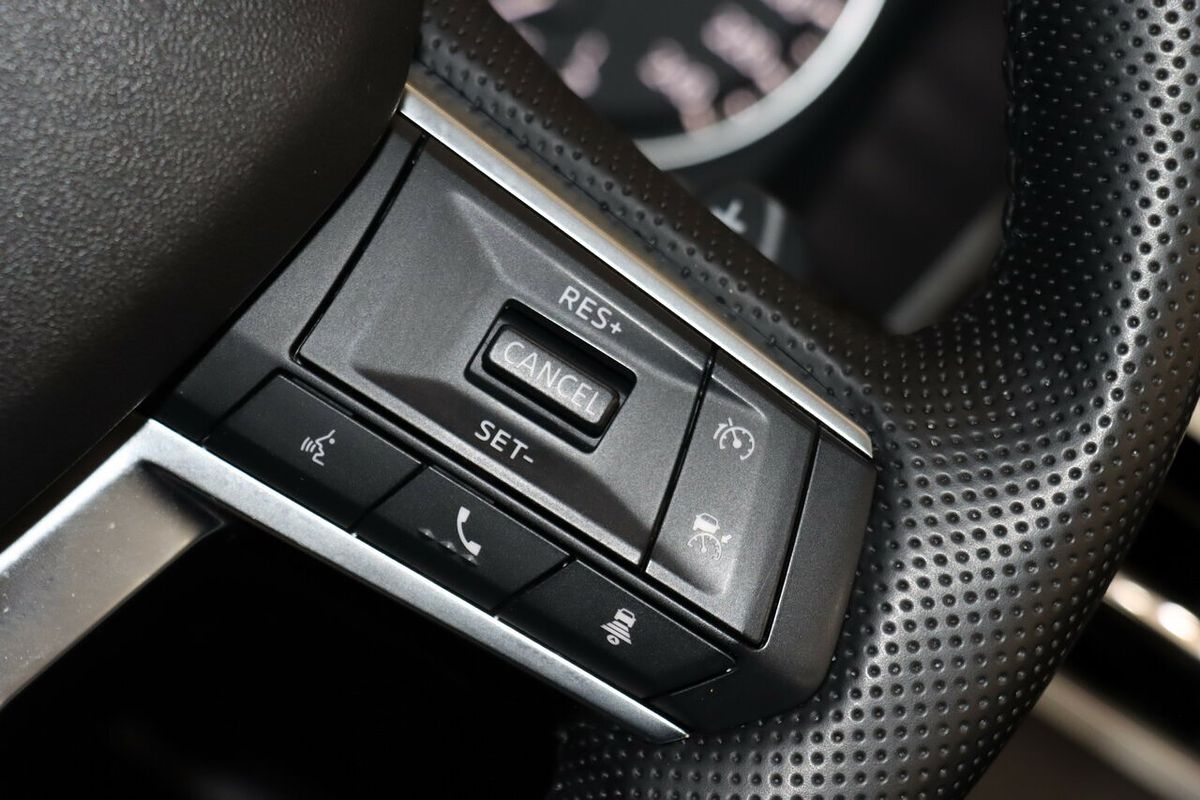 2023 Mitsubishi Outlander LS ZM
