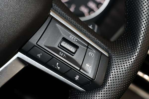 2023 Mitsubishi Outlander LS ZM