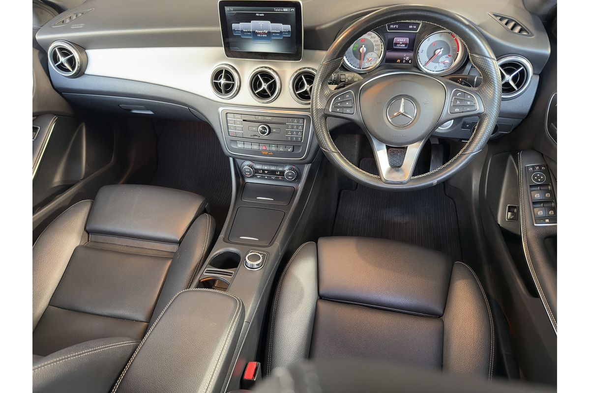 2015 Mercedes-Benz GLA-Class GLA200 d X156