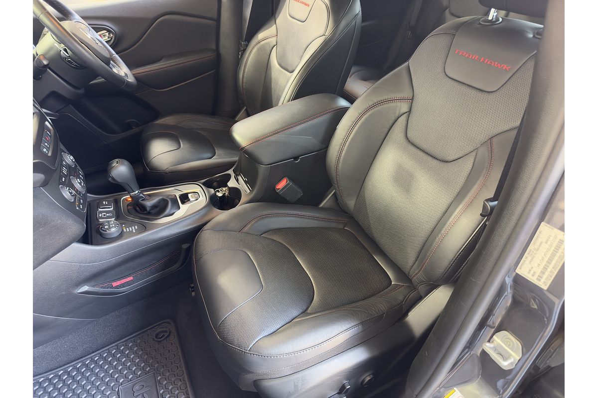 2020 Jeep Cherokee Trailhawk KL