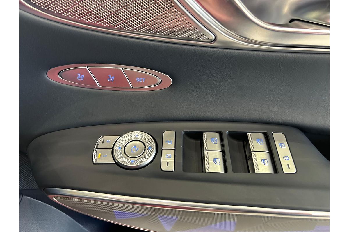 2024 Genesis GV70 2.5T JK.V2