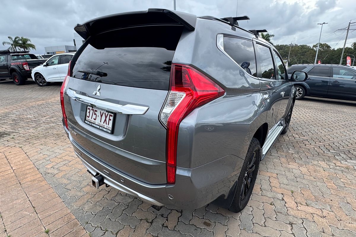 2019 Mitsubishi Pajero Sport Black Edition QE