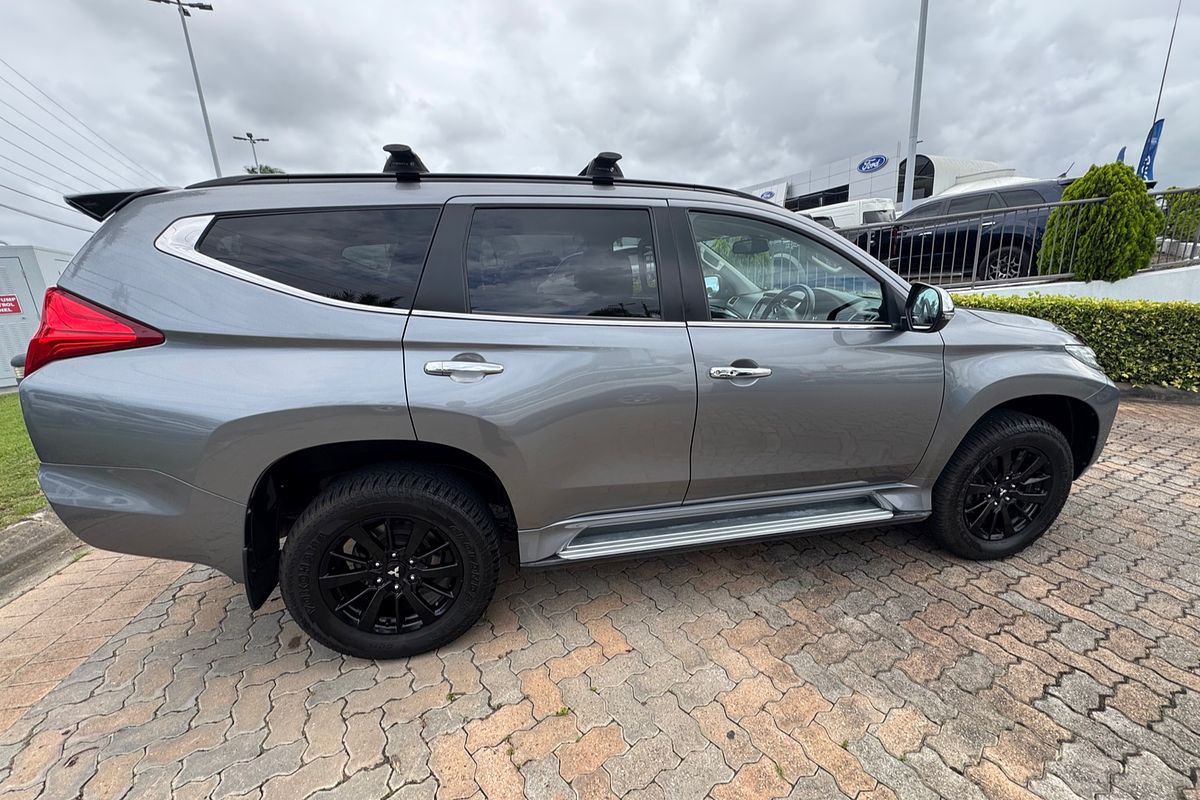 2019 Mitsubishi Pajero Sport Black Edition QE