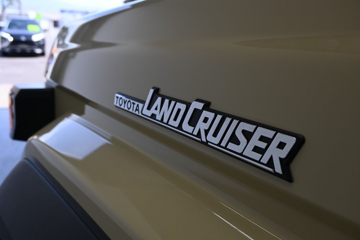 2024 Toyota Landcruiser GXL VDJL79R 4X4