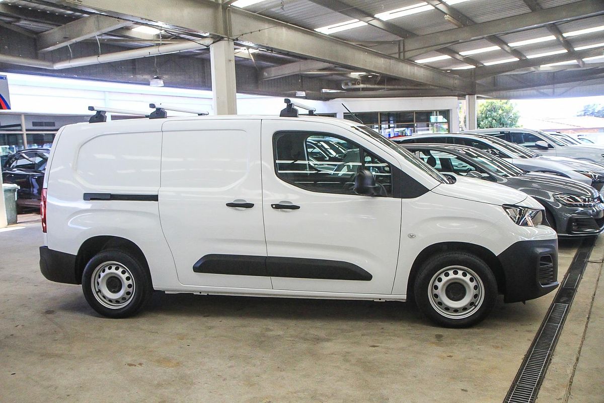 2021 Peugeot Partner City K9 LWB