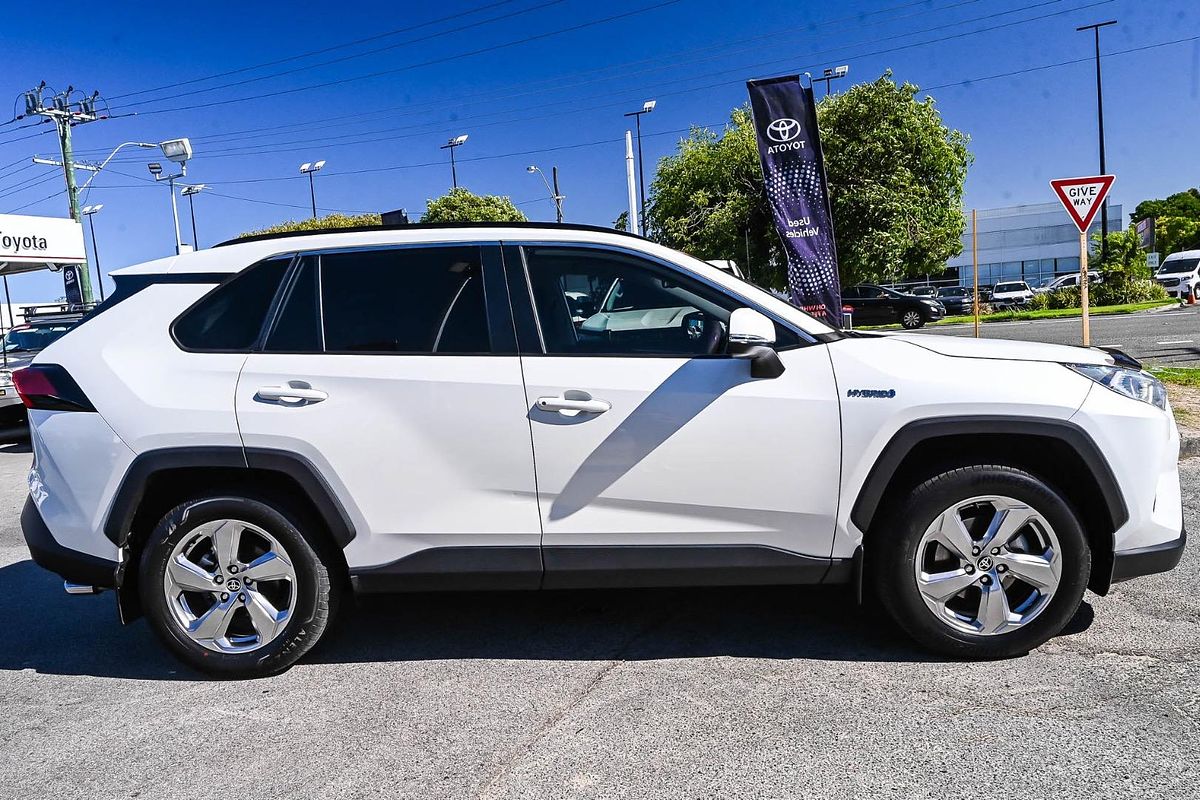 2020 Toyota RAV4 GXL AXAH54R